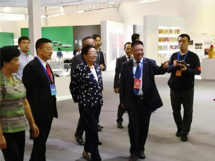 1536802099886383.jpg 微信圖片_20180910143648.jpg